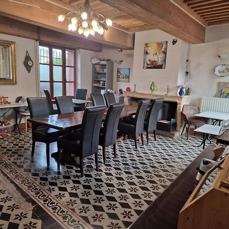 Le Relais Des Dames Bed & Breakfast Neuville-sur-Saone Ngoại thất bức ảnh