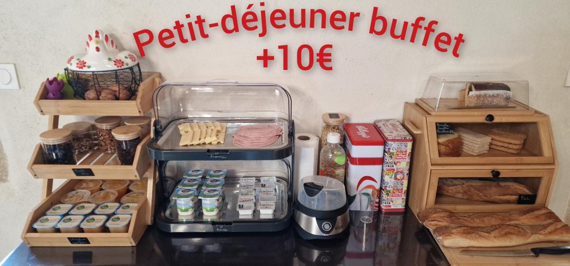 Le Relais Des Dames Bed & Breakfast Neuville-sur-Saone Ngoại thất bức ảnh