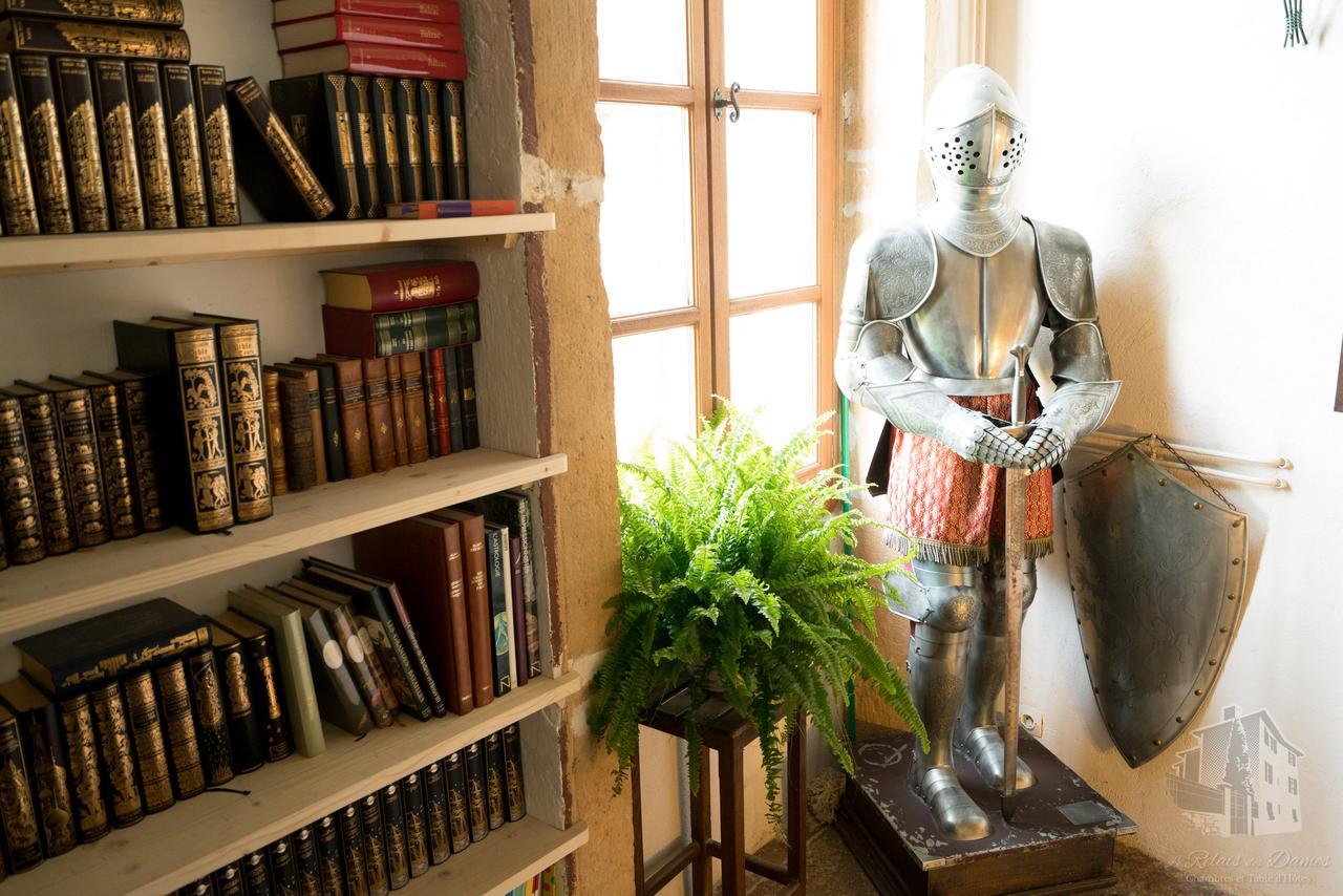Le Relais Des Dames Bed & Breakfast Neuville-sur-Saone Ngoại thất bức ảnh