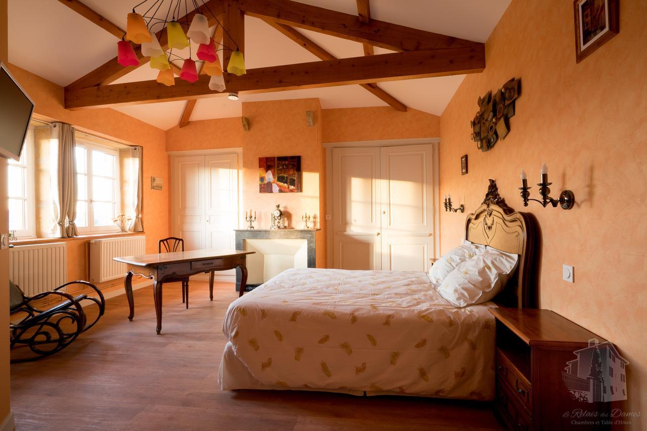 Le Relais Des Dames Bed & Breakfast Neuville-sur-Saone Ngoại thất bức ảnh